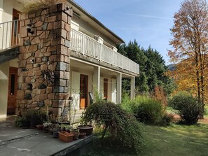 La maison avec votre appartement au RDC