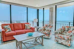 Surf Master Penthouse B