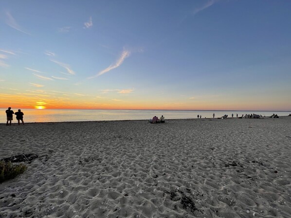 The usual Kenney's Beach Sunset