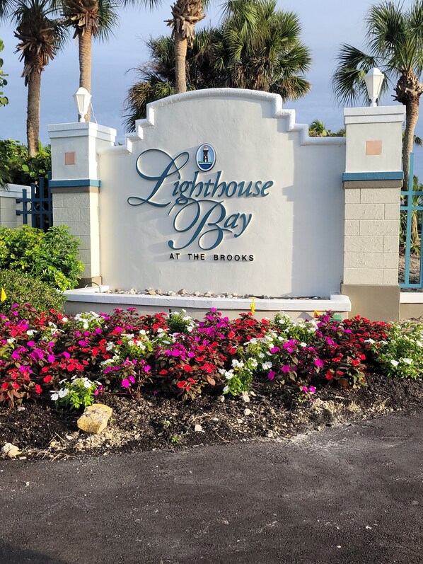 Highly desirable Lighthouse Bay Community