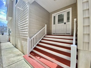 Main Entry