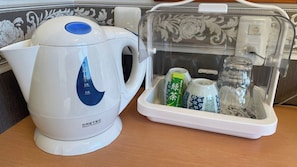 Kaffee und/oder Kaffeemaschine