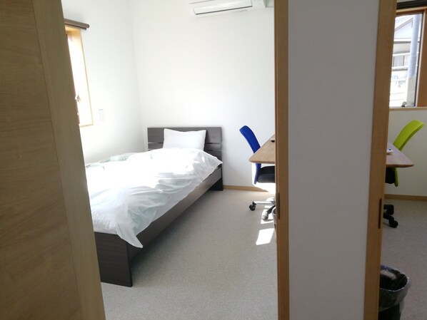 South bedroom