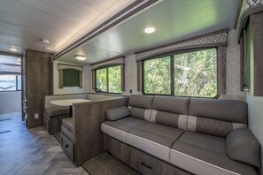 Living-dining