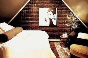 Bedroom 1 (1)