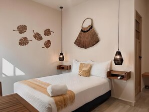 Prepárate para descansar en la cómoda cama matrimonial, tendrás un sueño reparador sin duda.