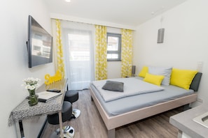 Business-Apartment mit eigener Küche und Duschbad bei Fam. Horster in Bensheim
