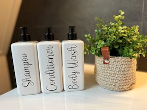 Badezimmerausstattung