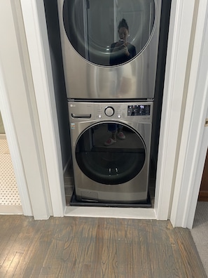 Brand new washer/dryer with wifi monitoring