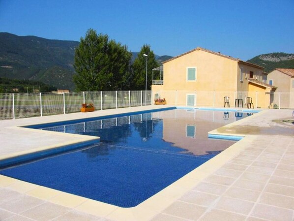 Utomhuspool