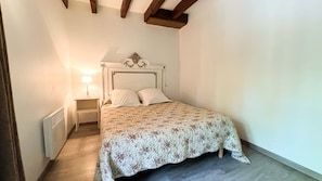 CHAMBRE 1
1 LIT DOUBLE