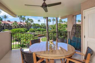 Kamaole Sands 1-307 - Prime Location, Stunning Renovation, Large Lanai, New AC