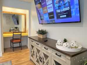 Hidden working space in living room