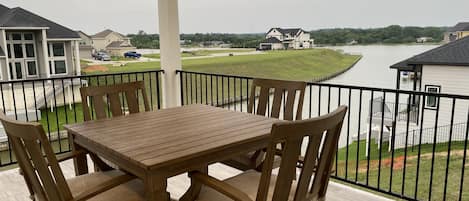 Second floor balcony 