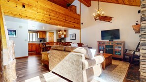 Indoors, Hardwood, Screen, Furniture, Living Room