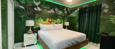 Lion King bedroom with King bed, 55” 4kHD Smart TV