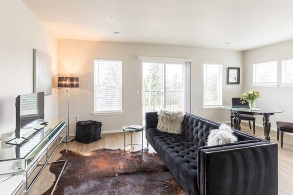 Bright corner condo!