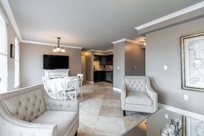 Travertine tile flooring throughout
