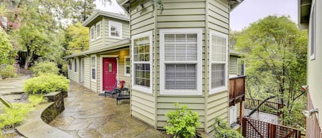 Mill Valley Vacation Rental | 1BR | 1BA | Steps Required for Access | 800 Sq Ft