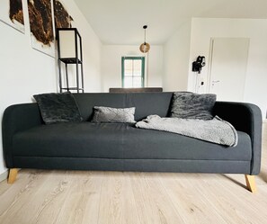 Bequemes 3-Sitzer-Sofa