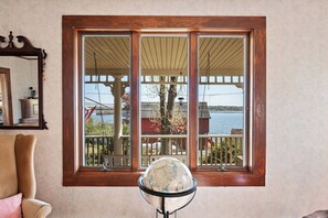 Lake view from the sitting room 