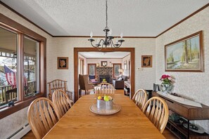 Cozy dining and sitting room overlooking the lake