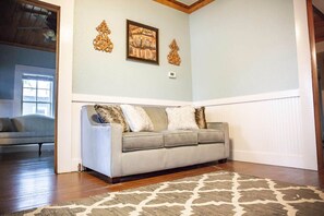 living room (1)