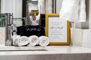 Bathroom amenities