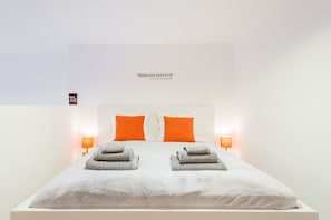 happy home ORANGE 5