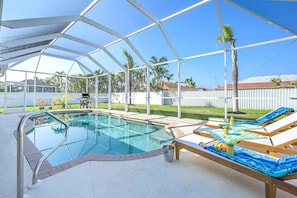Heated Saltwater Pool