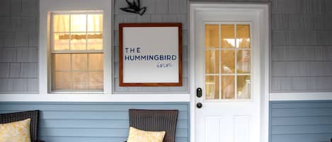 Welcome to The Hummingbird Inn!