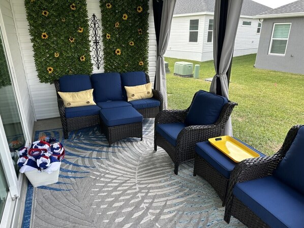 Nice sunroom and relaxing