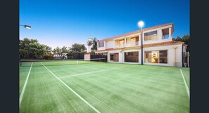 Sport court