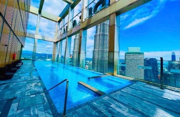 Rooftop pool