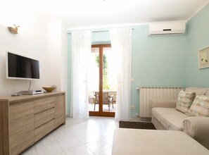 Wohnzimmer 1