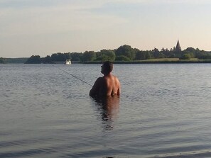 Jabeler See - der See vor der Haustür
Im Hintergrund unsere schöne alte Kirche