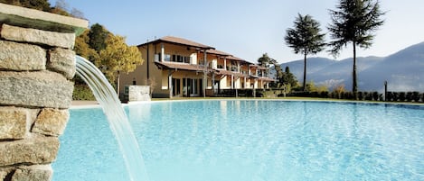 Tremezzo residence pool.