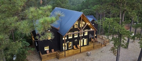 Winsome Ridge - Sleeps 20!