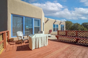 Back deck with seating and gas firepit