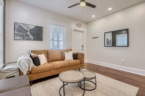 2 Bedroom Side - Living Room