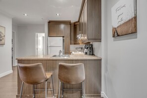 2 web or mls 20 Cote de l Eglise CollabArt02