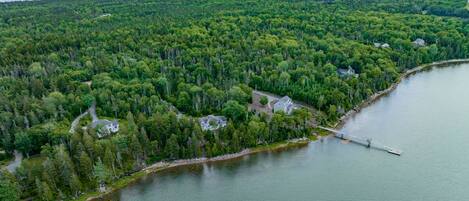 Aerial View (house left of house with pier)