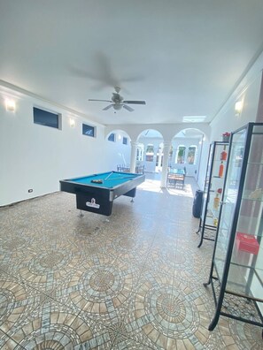 Spielezimmer