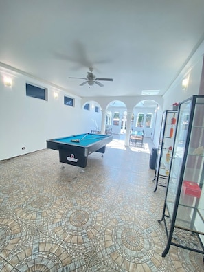 Spielezimmer