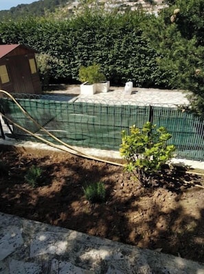 Enceinte de lâhĂ©bergement