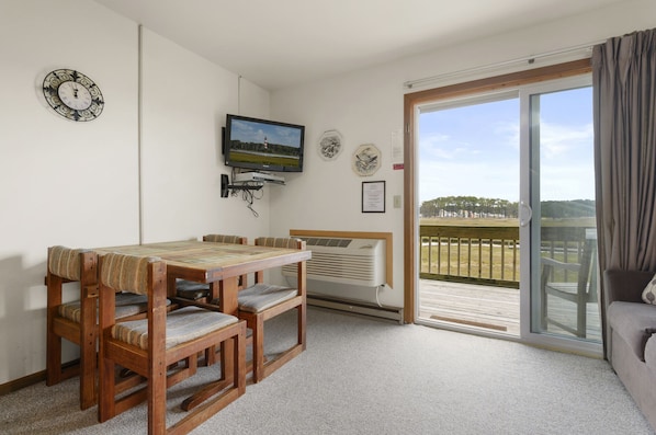 Welcome to Assateague Inn 204 on beautiful Chincoteague Island.
