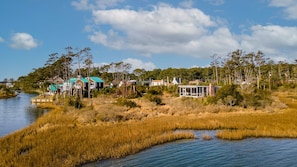 Tucked on the water's edge in Piney Island with incredible Views!