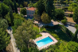 Building Exterior, Garden, Main, Outdoor, Pool