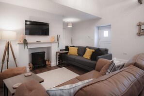 The Barn At Kiln Park - 2 Bed Cottage - Narberth (14109)