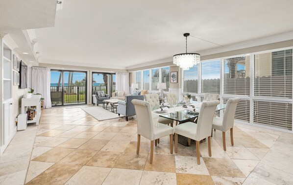 Open space living room to relax and make family memories